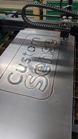 Custom Sense bord uit 3mm staal