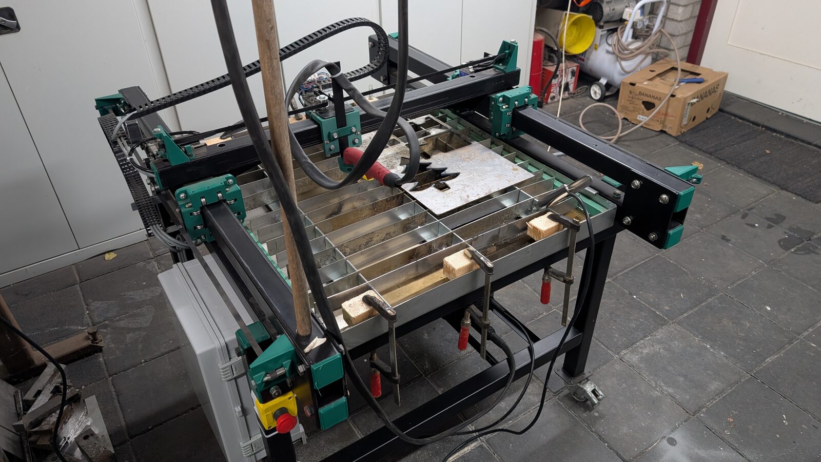 Zelfbouw CNC plasma machine